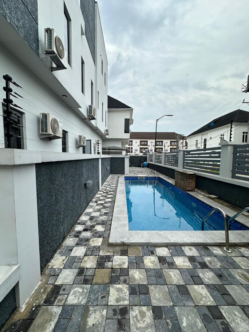 Private swimming pool at the Ikate five bedroom detached house